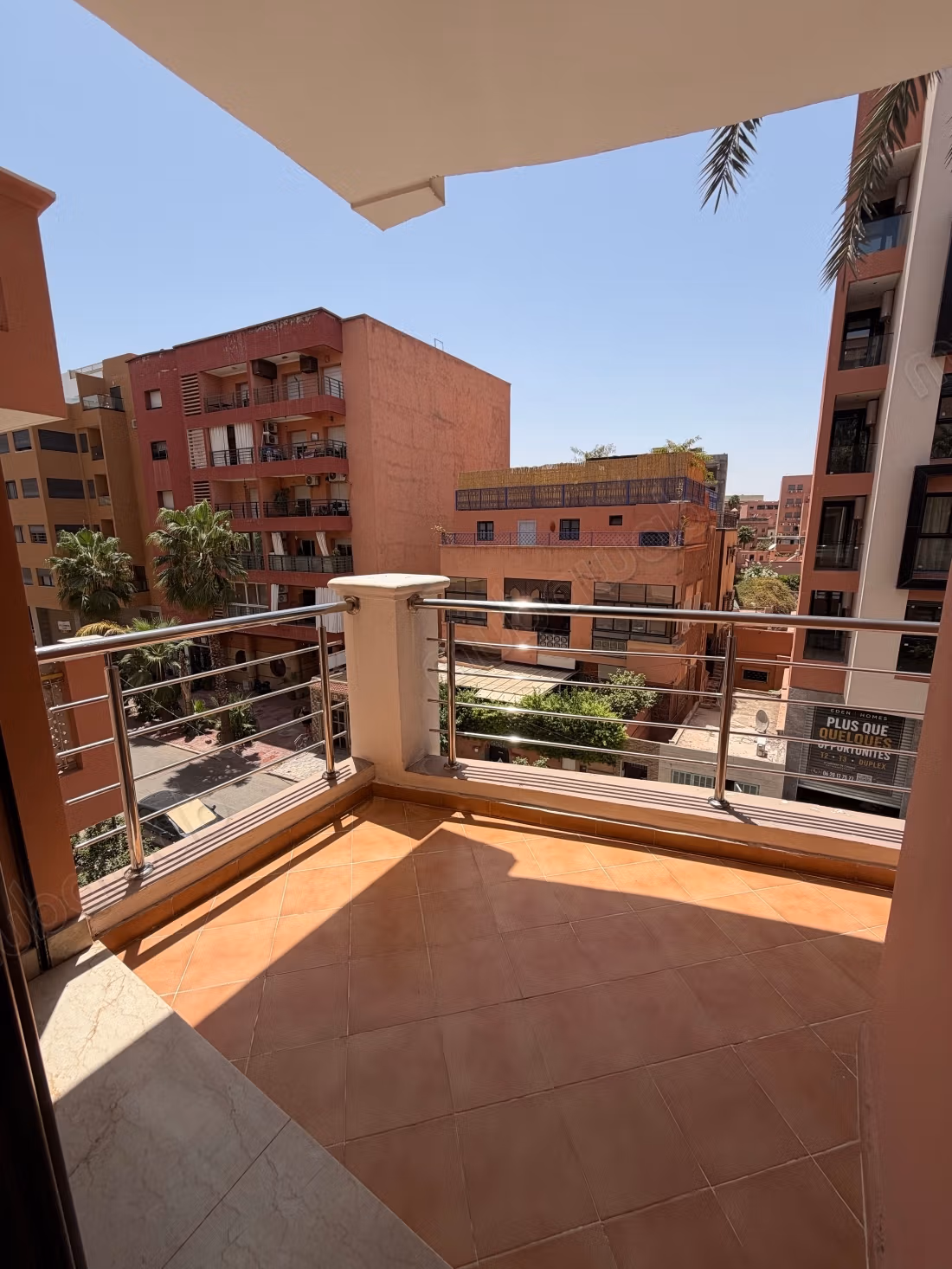 Appartement meublé à vendre – 77 m²