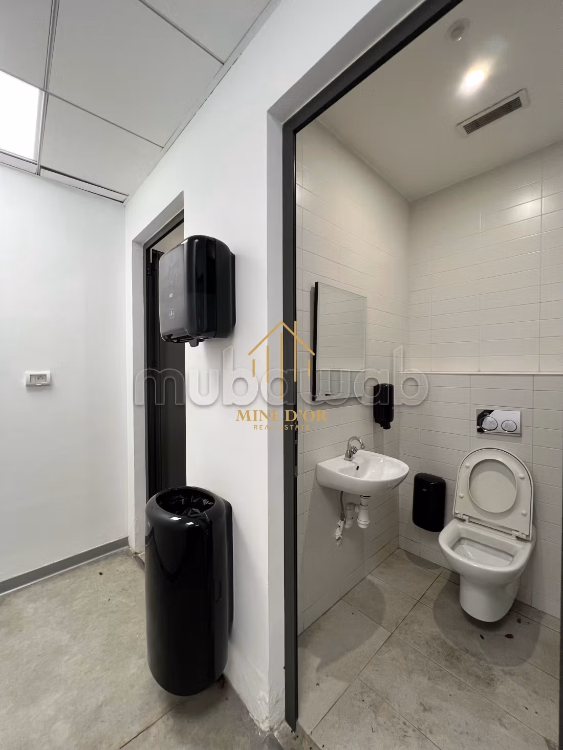 For rent high standing office in Charguia 2