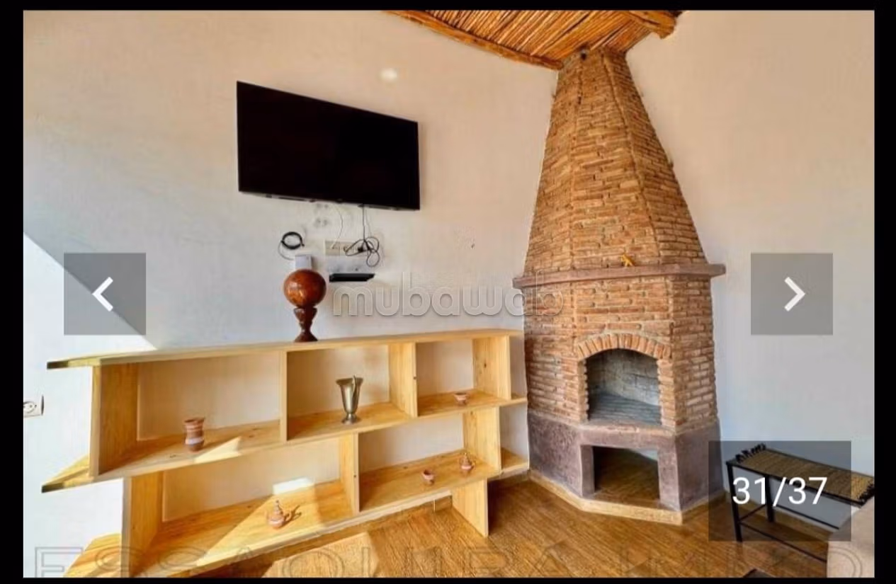 Luxe villa te huur in het centrum van de stad. 3 kamers. Gemeubileerd