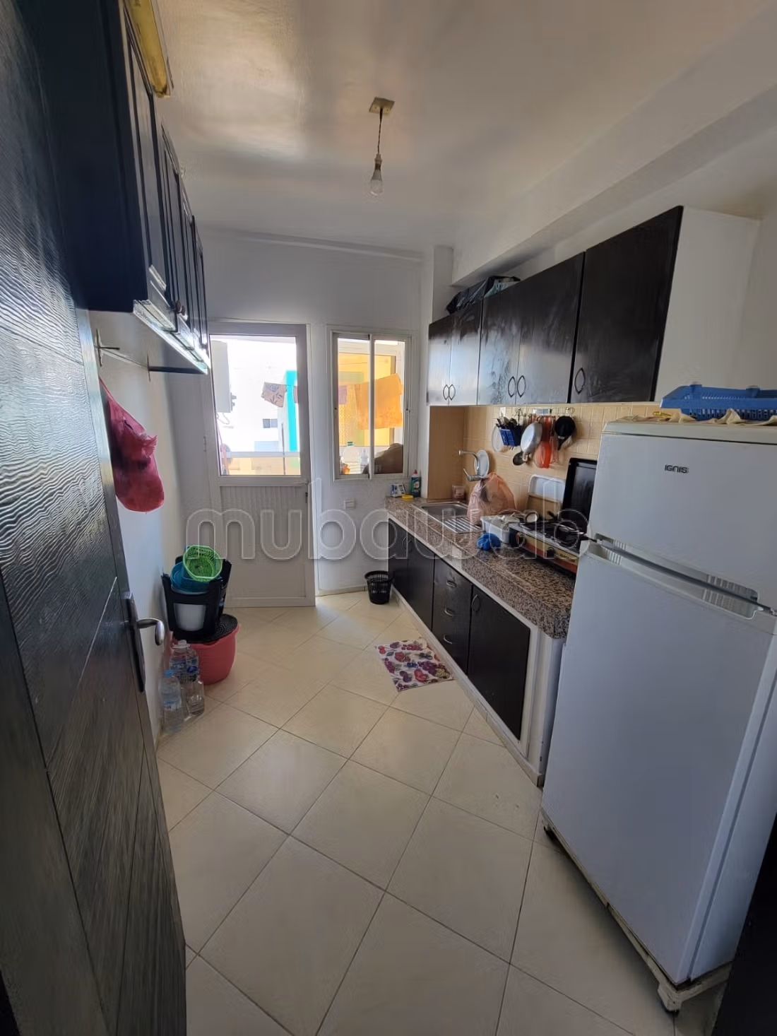 Vente d'un appartement à Saniya Rmel. Rue Abdel Khalek Torres, surface totale 88 m². Meublé