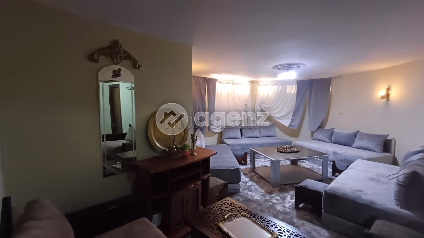 فيلا للبيع 256 م²، 4 غرف في أوليلي مكناس