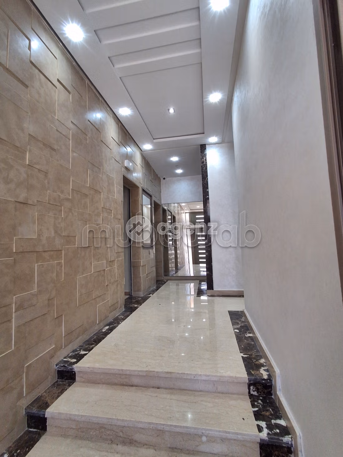 Appartement 149 m² f Victoria — 17