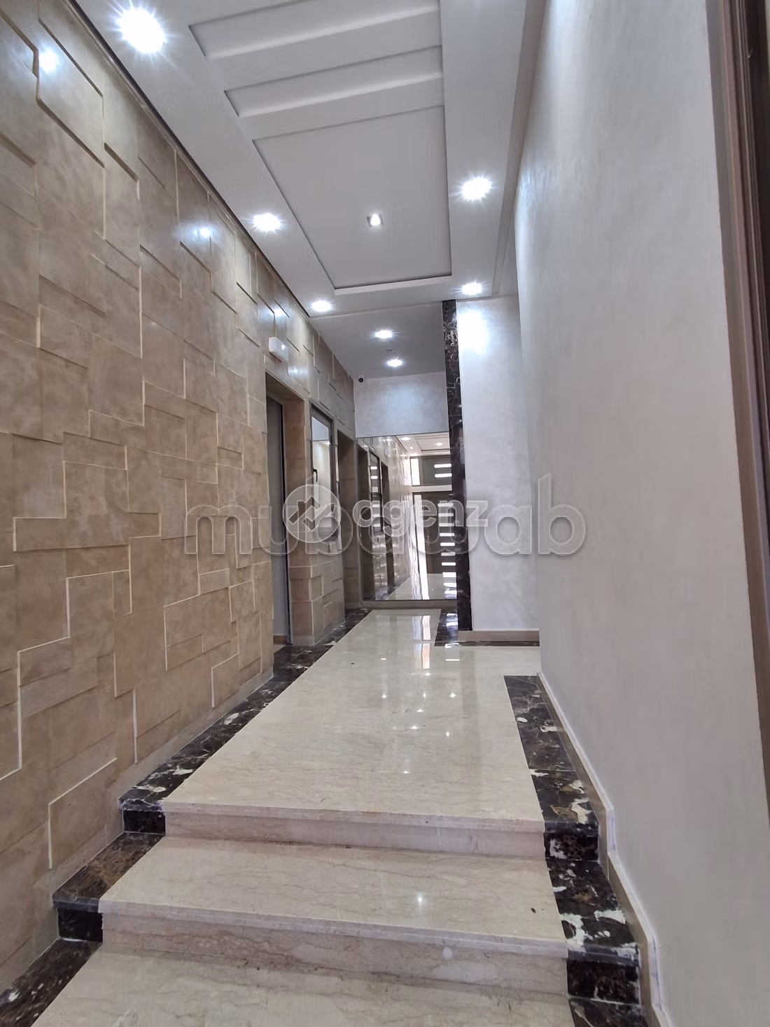 Appartement 149 m² f Victoria — 16