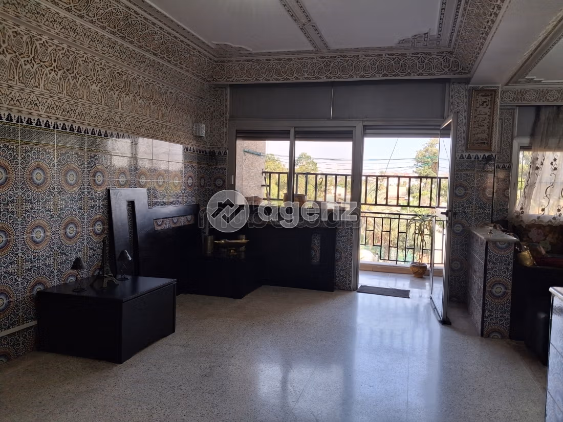 Appartement à vendre 159 m², 3 chambres Hay Rmila Casablanca