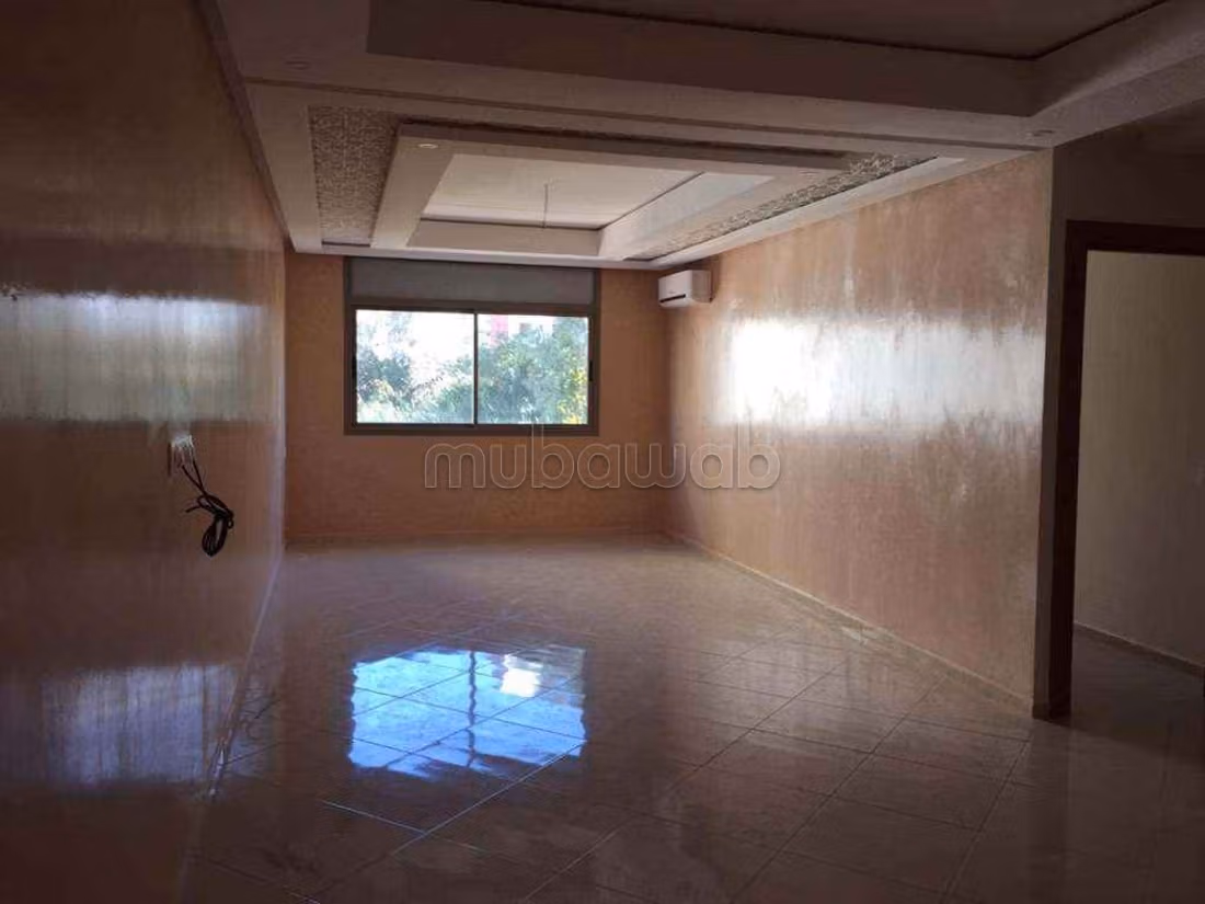 Appartement vide à louer au centre ville