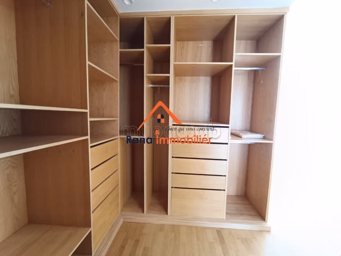 Gemeubileerd appartement te huur in Hay Riad Prestigia