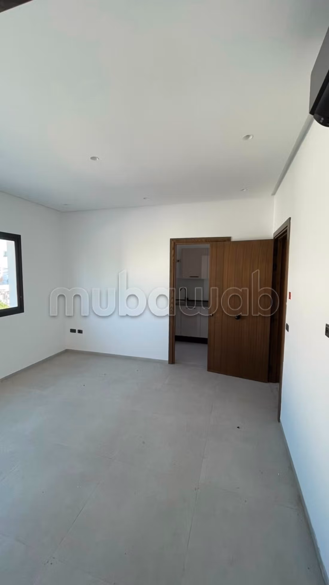 New Office Building in Alain Savary