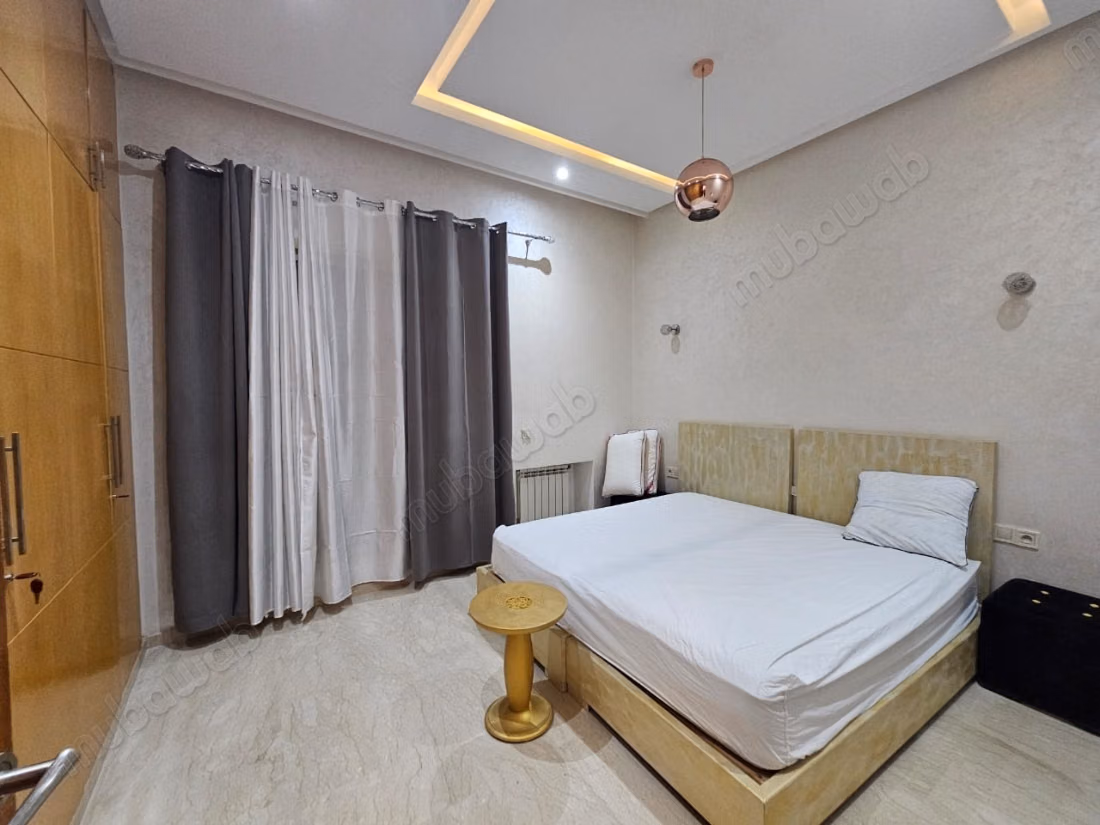 Villa with private garden for rent in Targa - 300 m²
