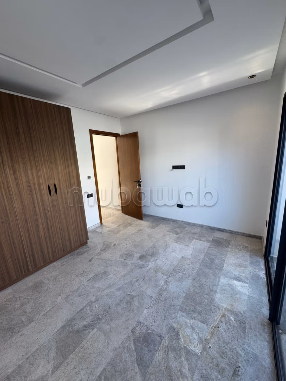 Beau studio neuf à vendre ferme bretonne
