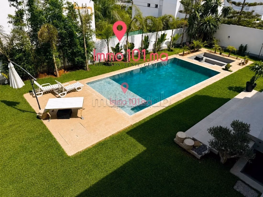 Modern villa for sale in El Menzeh