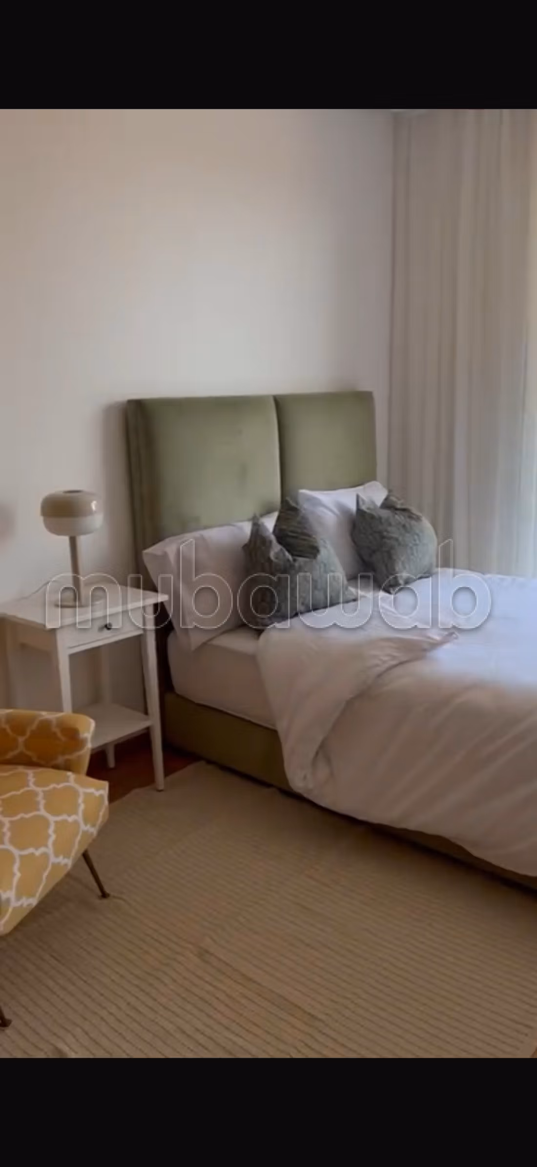 Très bel appartement en location à Souissi. 
2 grandes pièces. 
Bien meublé — 2