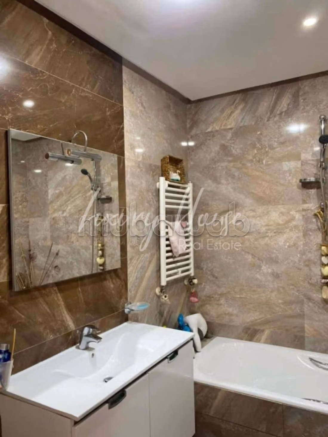 Appartement S3 richement meublés à Ain Zaghouan No