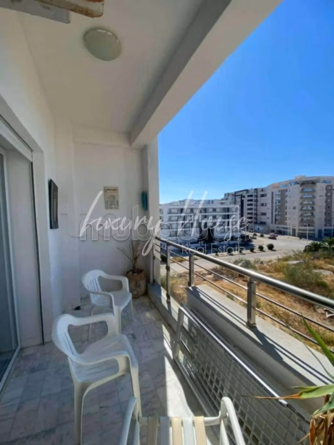Appartement S3 richement meublés à Ain Zaghouan No