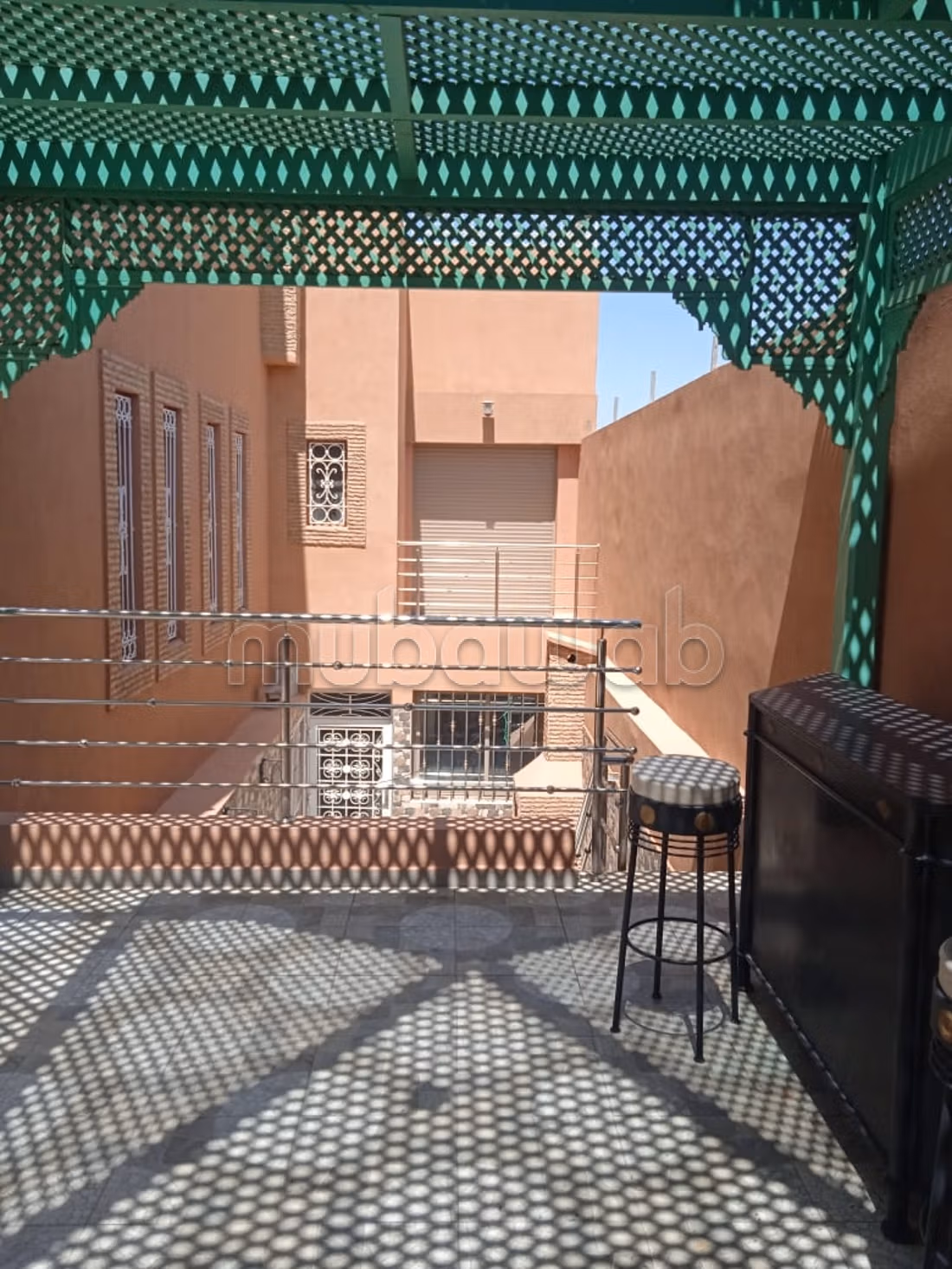 Magnifica villa con piscina e giardino a Targa