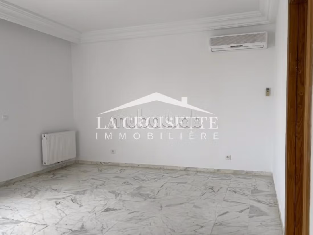 Triplex S5 avec jardin au Lac2