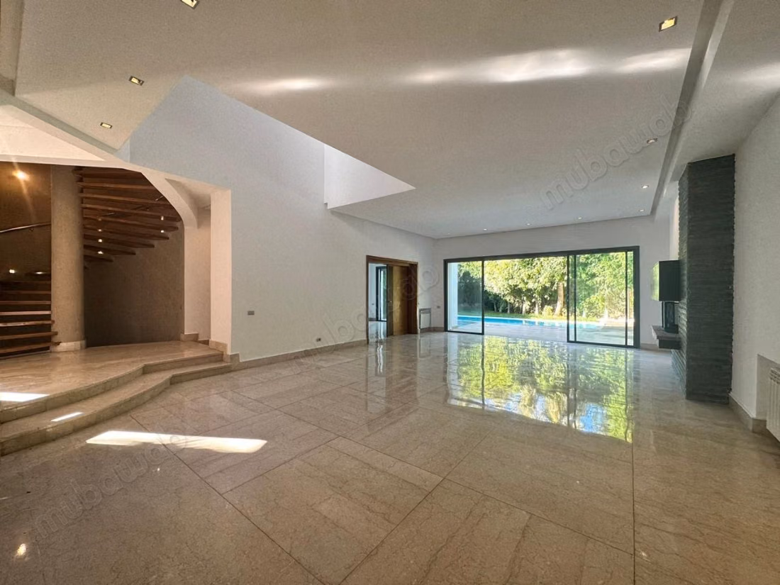 Stunning Modern Villa with Pool in Anfa / Ain Diab - Empty or Furnished