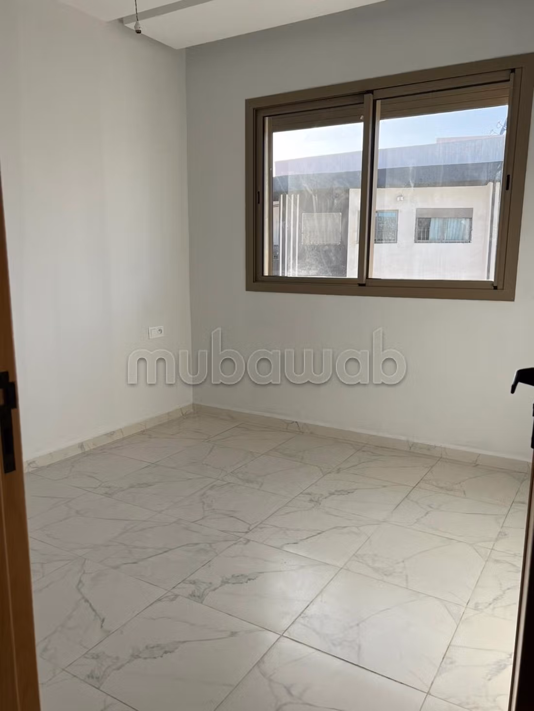 Appartement 37 m² à Zone Industrielle Oukacha — 2