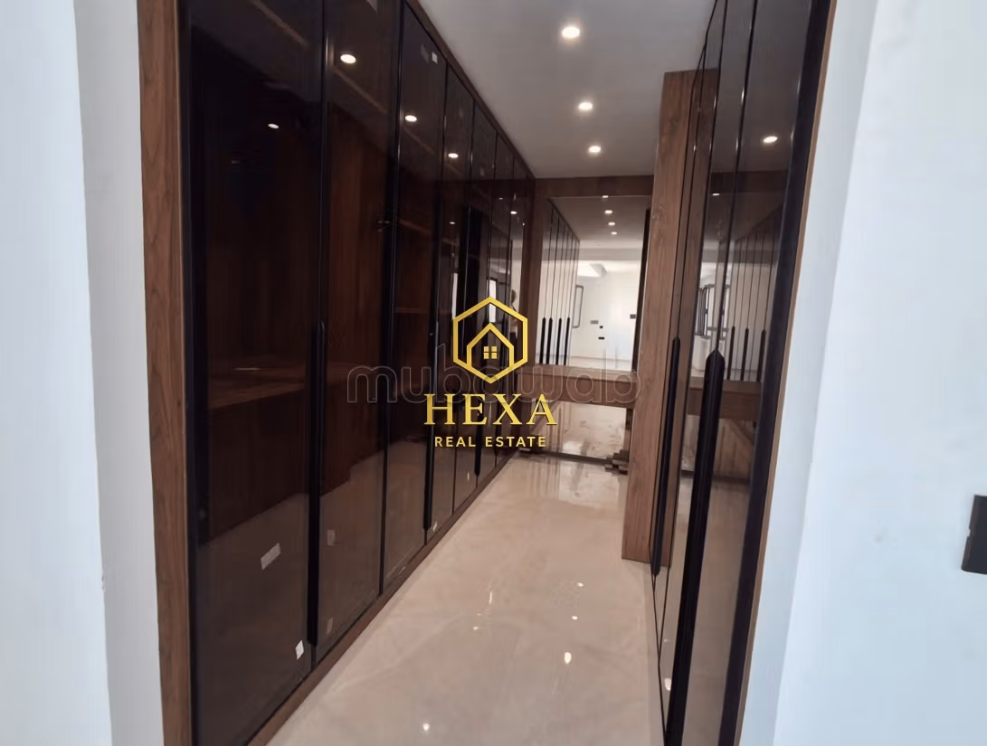 Triplex S3 avec piscine à Gammarth