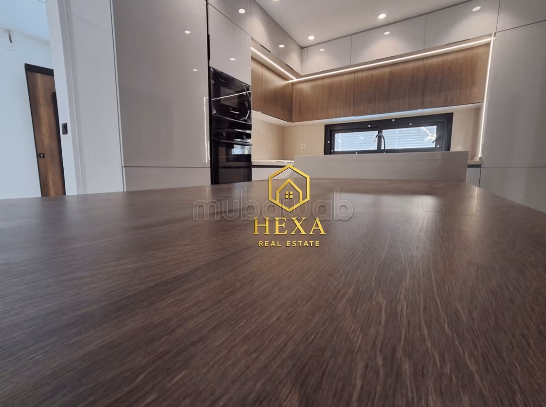 Triplex S3 avec piscine à Gammarth
