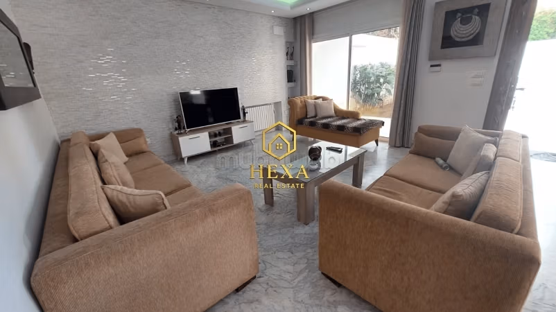 Furnished S4 villa with garden in La Marsa