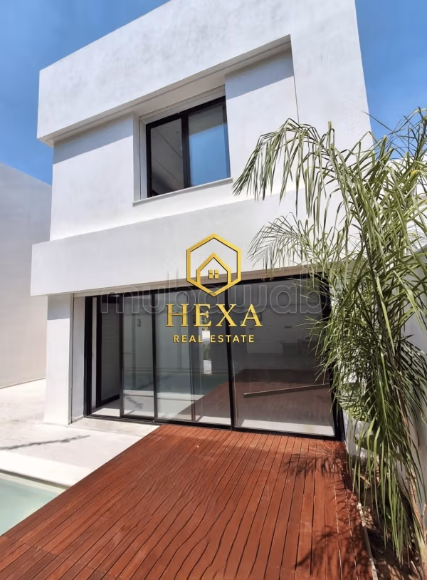 Triplex S3 with pool in Gammarth