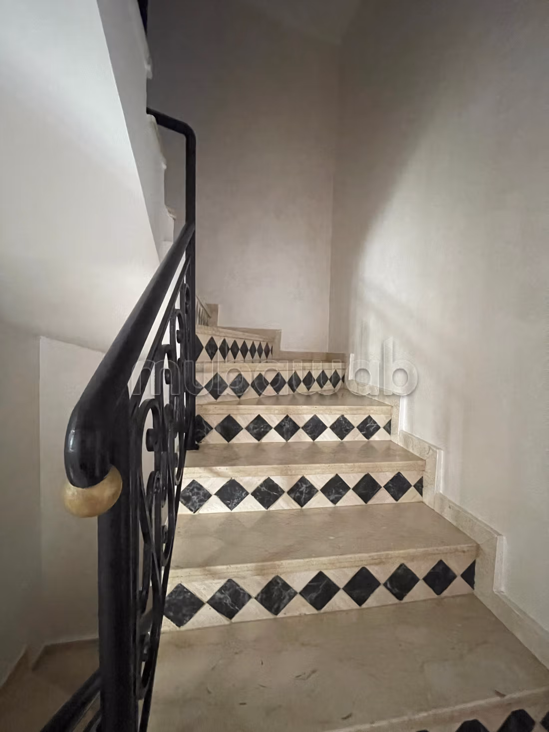 فيلا للبيع تيمارا ويفاك 265 م²