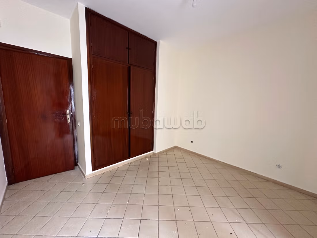 Appartement à louer à Agdal — 3