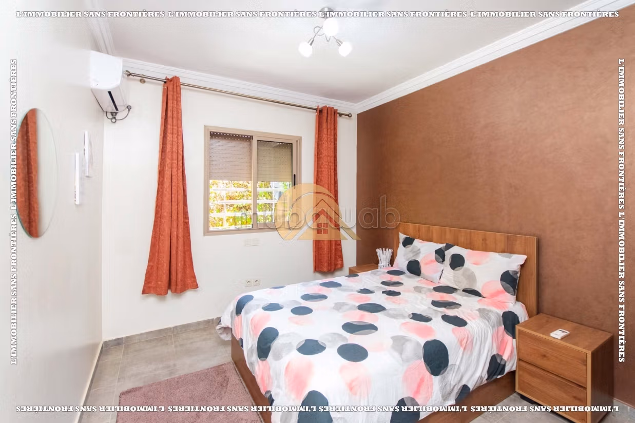Appartamento arredato in affitto sulla Route d’Amizmiz, Marrakech – Piano terra con giardino privato – 83 m²