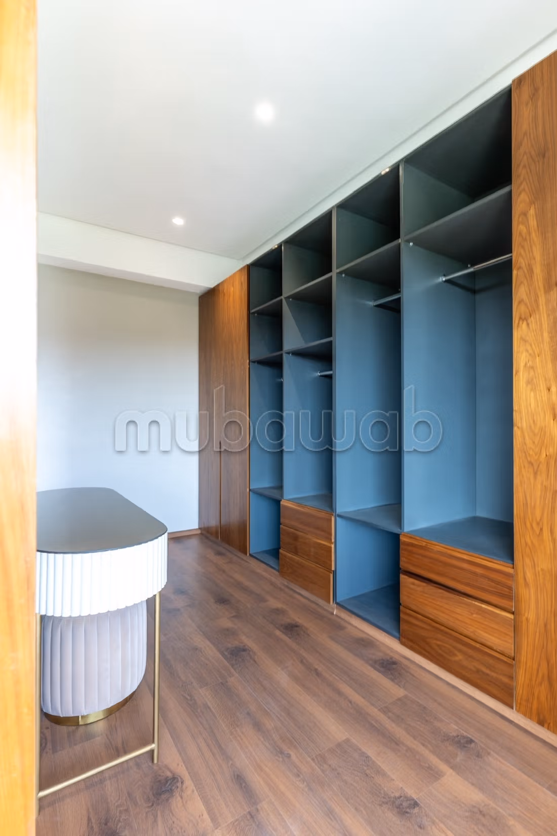 Villa d'Exception meublée 2000m2 terrain km 9