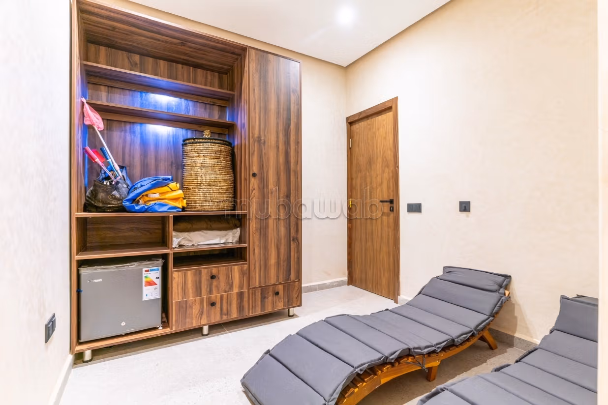 Villa d'Exception meublée 2000m2 terrain km 9