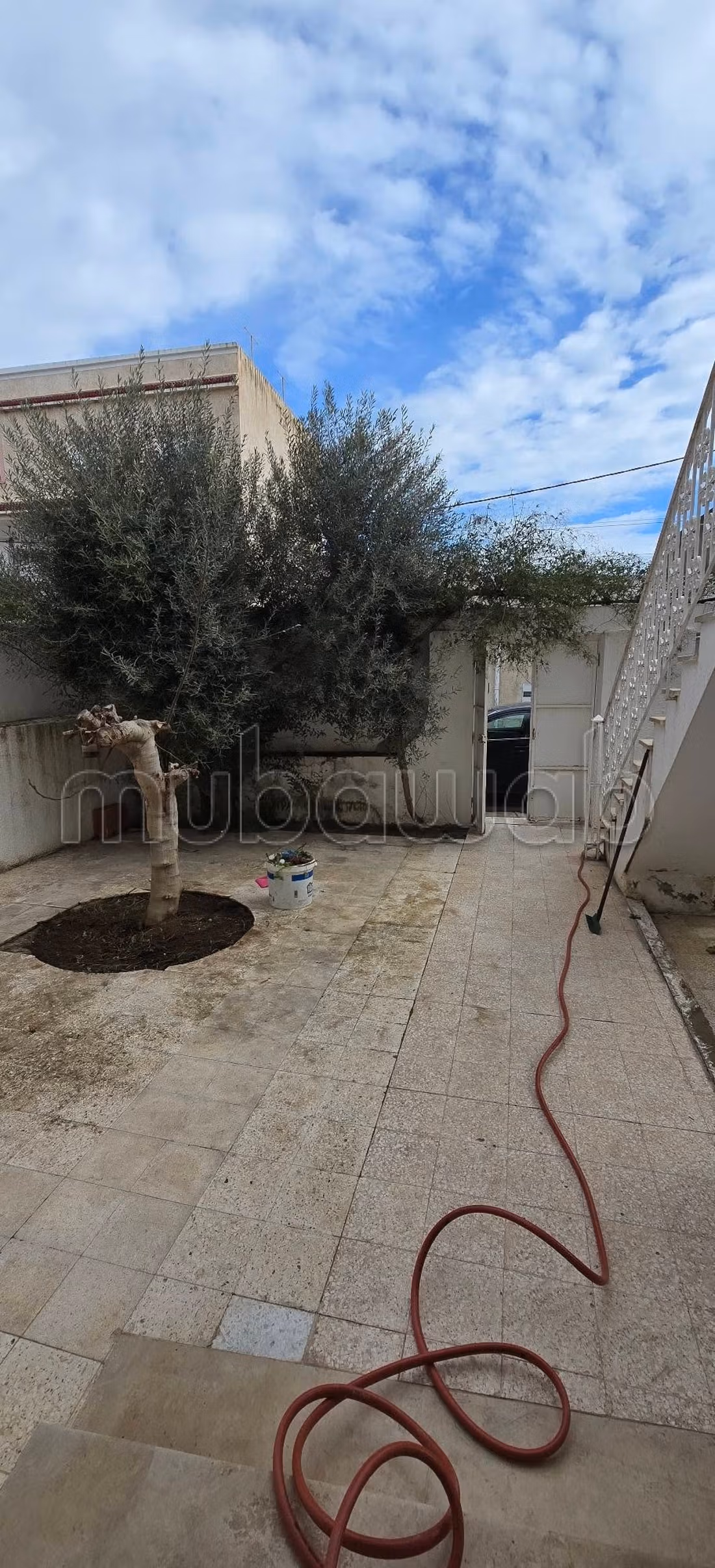 For sale two-story house / total independence