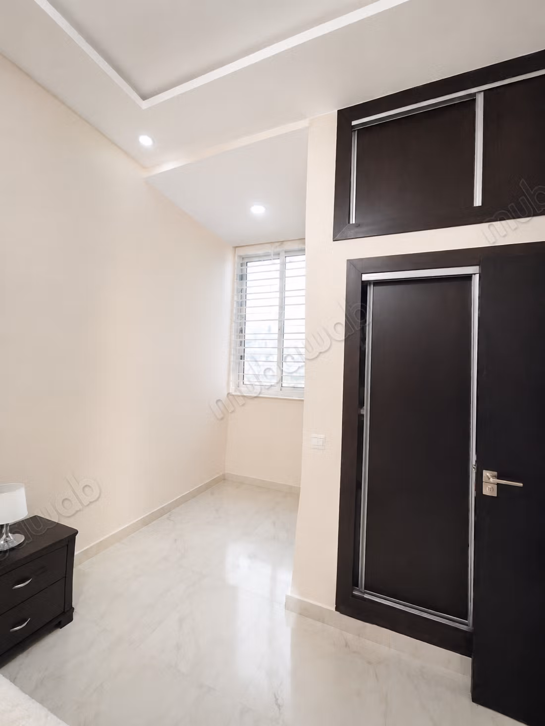 Superb 2 Bedroom Renovated Apartment on the Ground Floor – Calm and Pleasant Residence