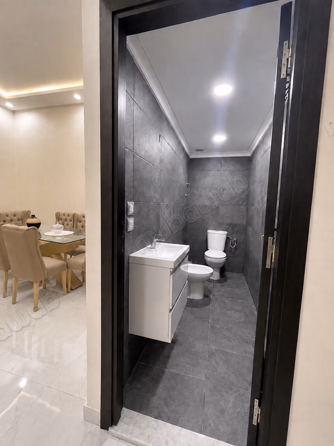 Superb 2 Bedroom Renovated Apartment on the Ground Floor – Calm and Pleasant Residence