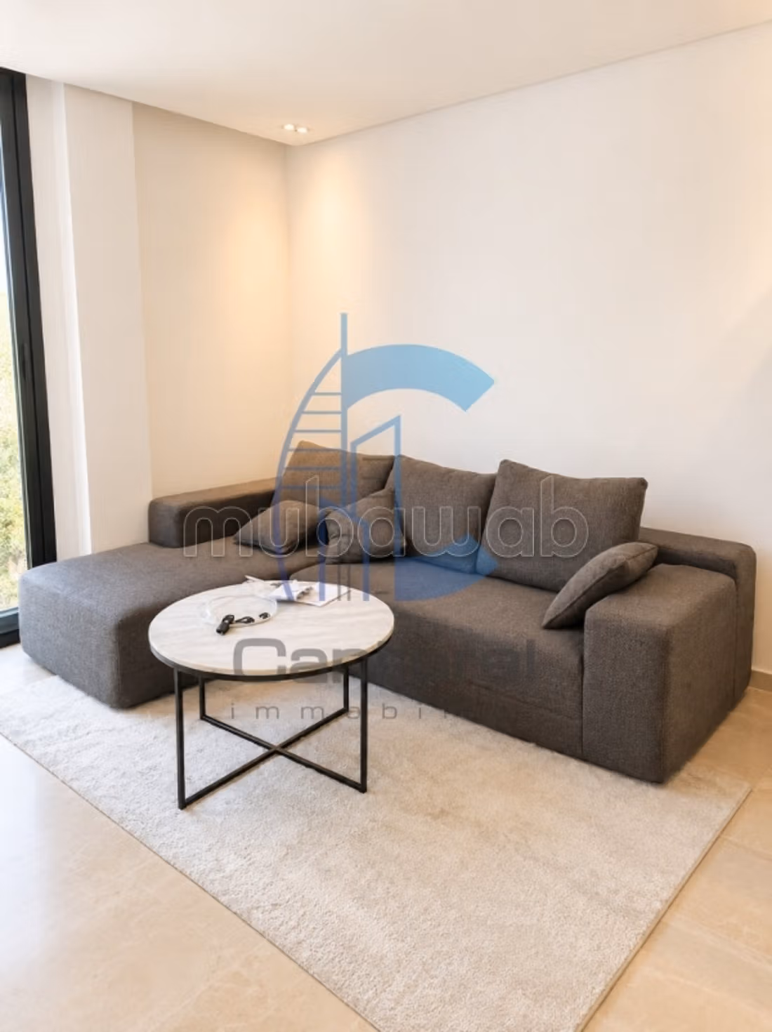 In affitto, studio arredato – Anfa Sunset