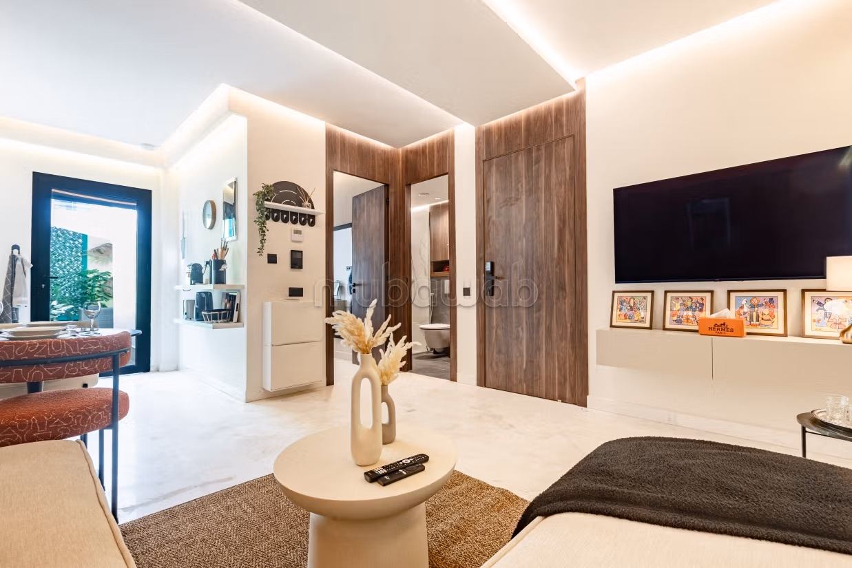Studio en location longue duree 
hermitage