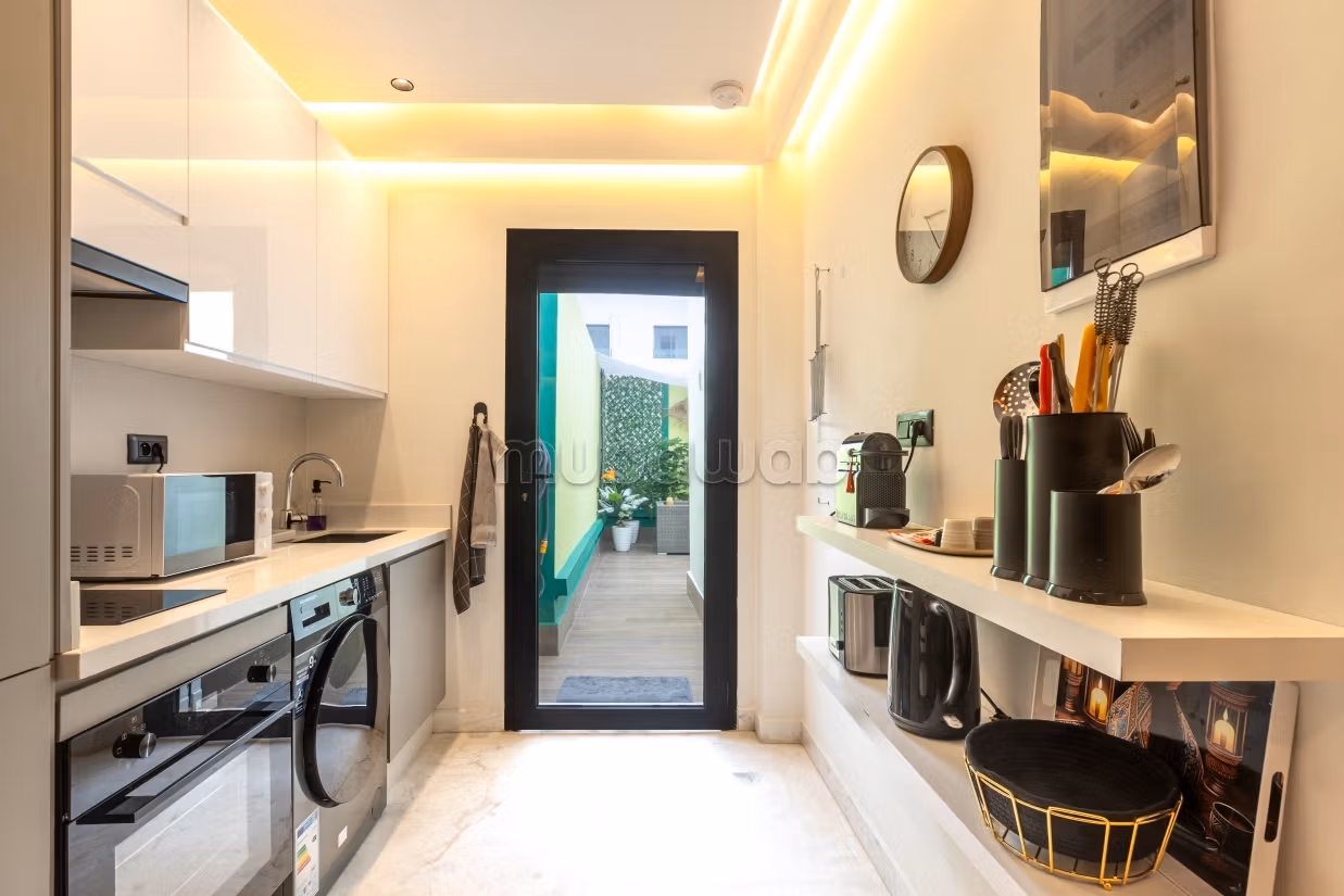 Studio en location longue duree 
hermitage