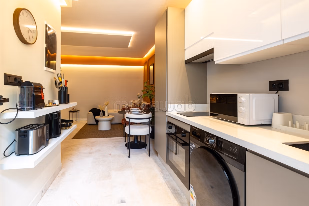 Studio en location longue duree 
hermitage