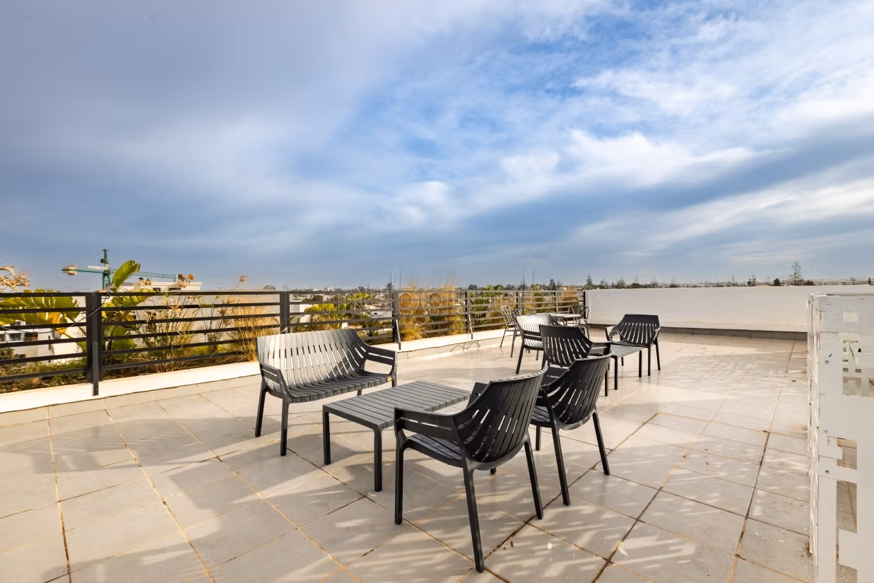 Studio en location longue duree 
hermitage