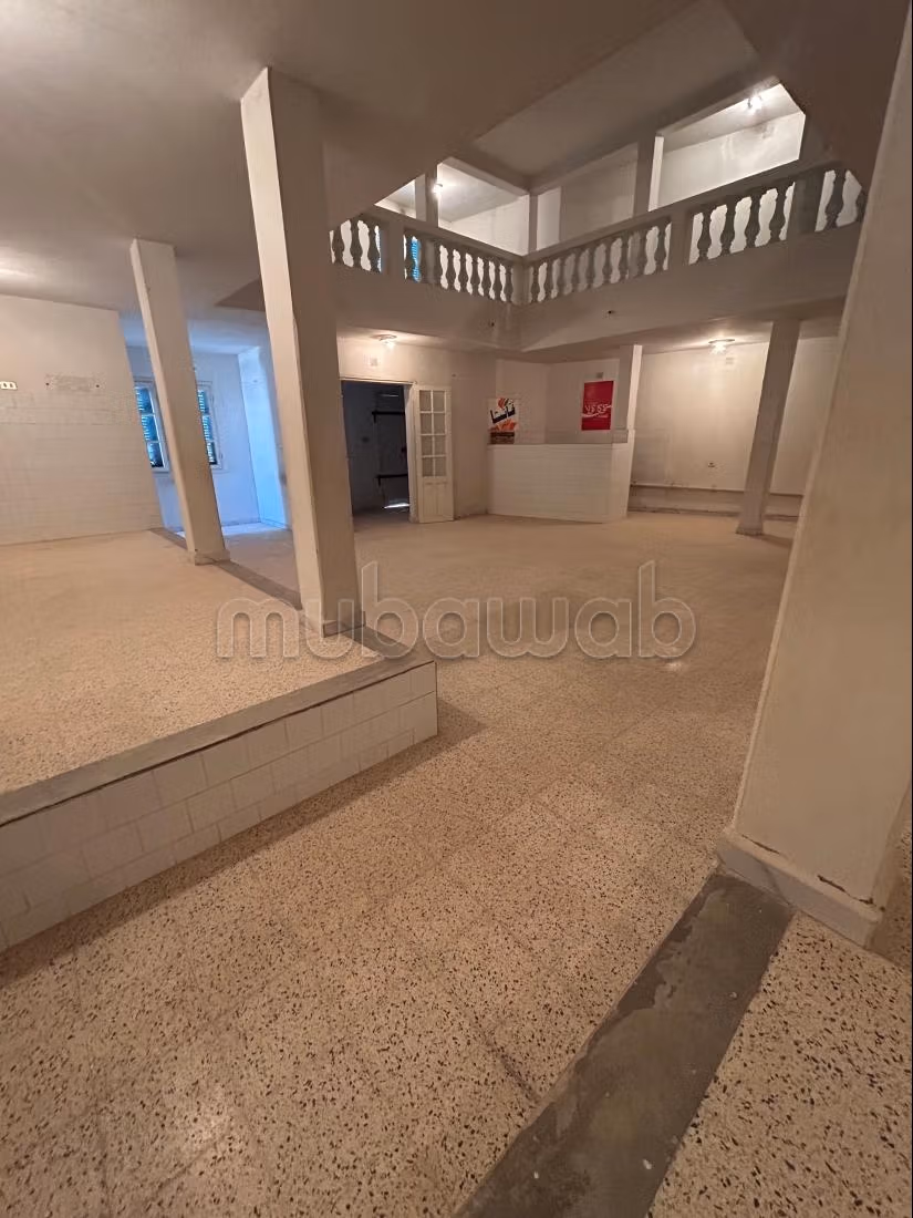 Vaste local commercial de 600 m² – Mareth 6080