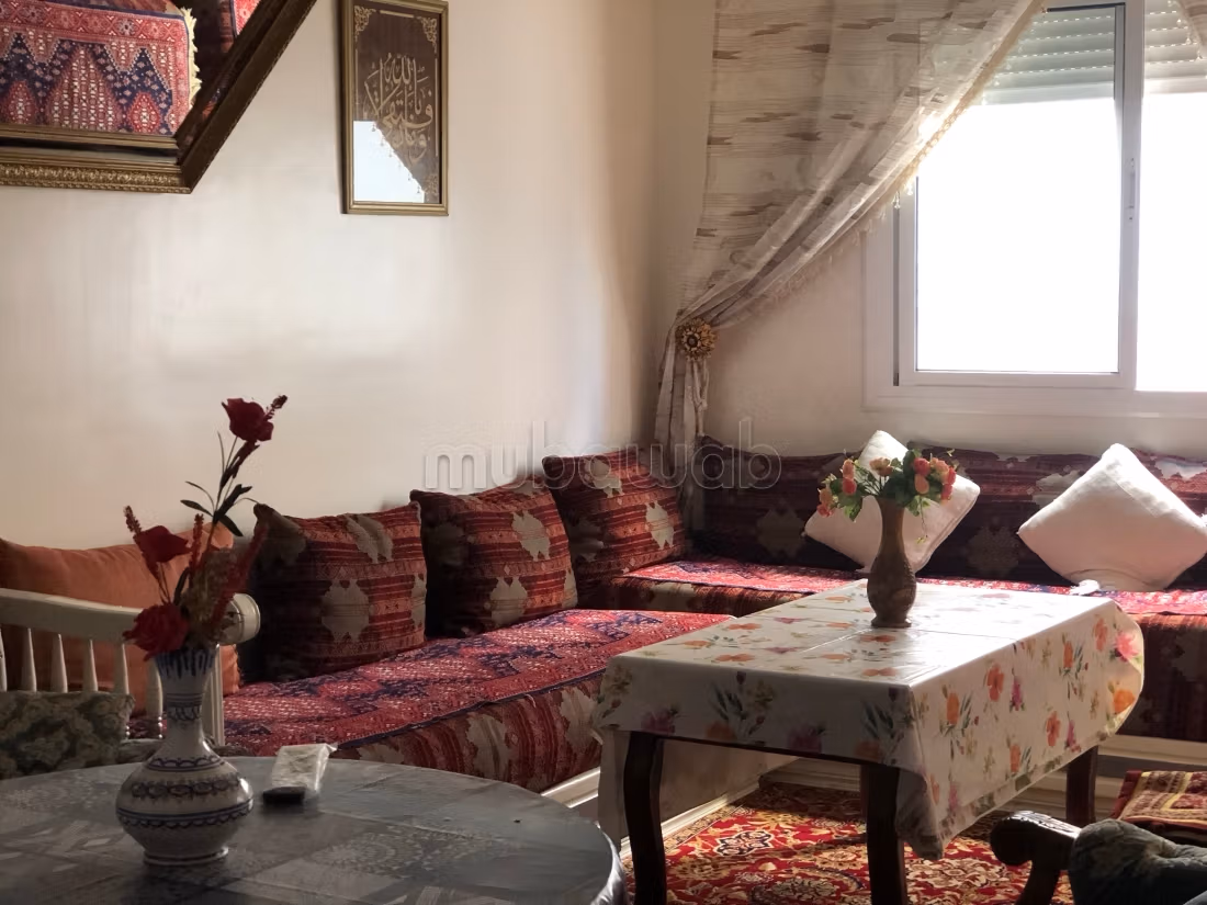 Appartement à louer à Mohajidine. Superficie totale de 65 m². Meublé — 5