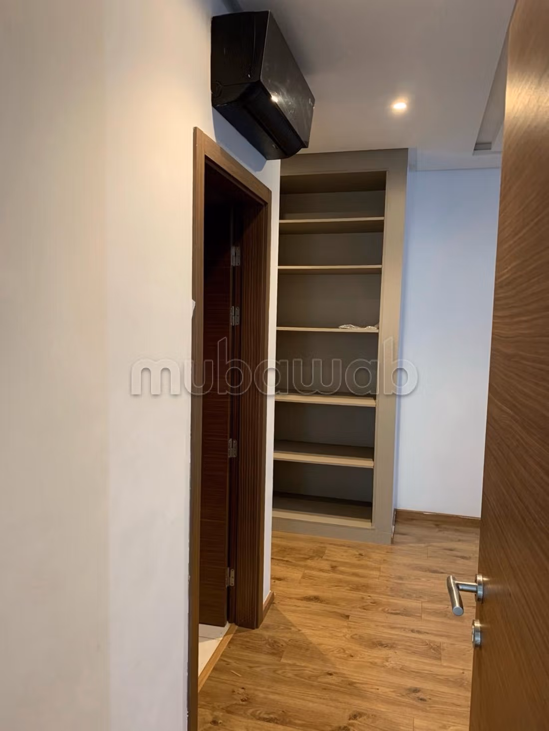 CFC bel appartement en location à Longchamps Hay Al Hanâa. 2 chambres agréables. Résidence avec concierge, climatisation générale — 5