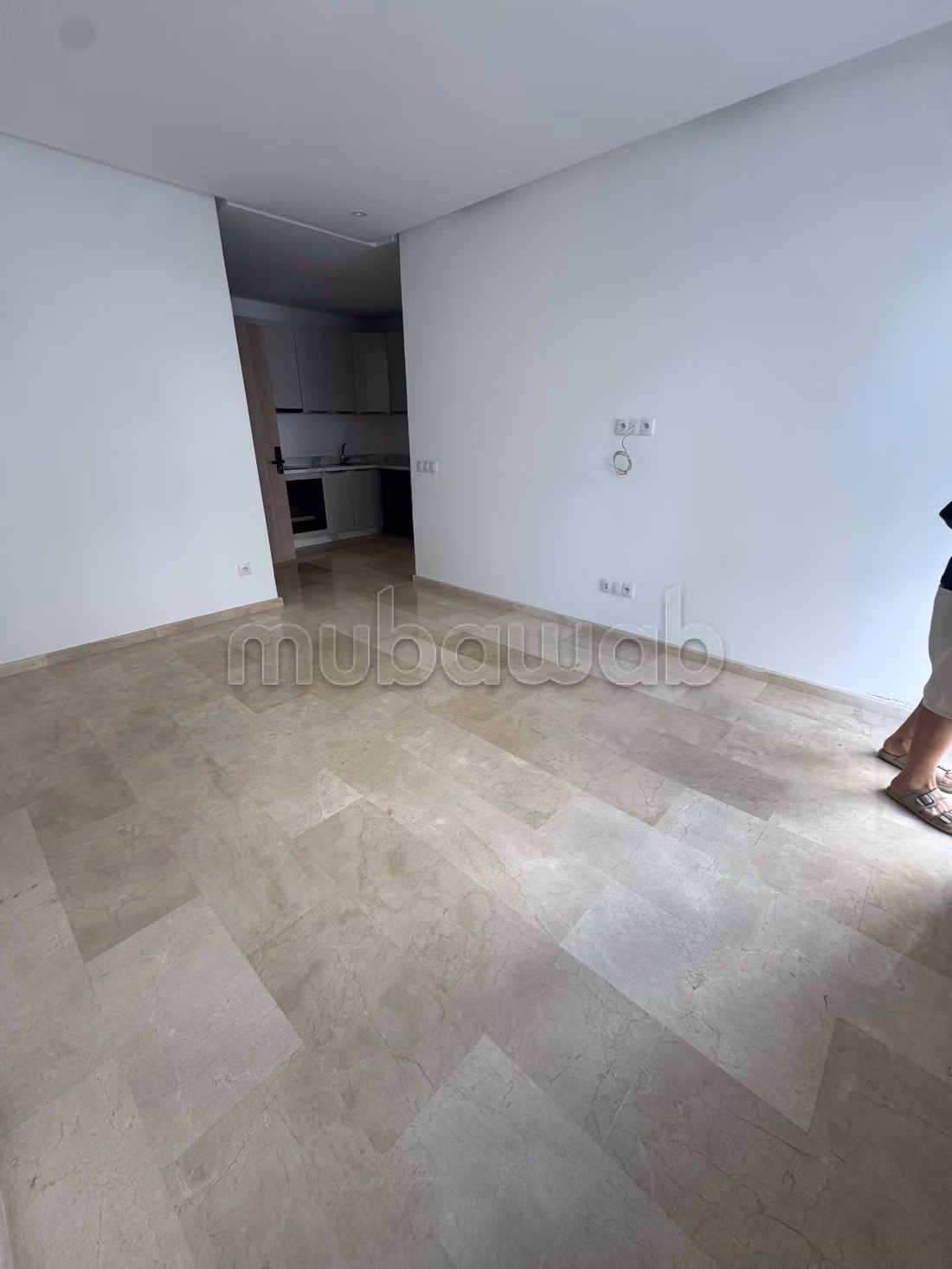 Vente d'un bel appartement à Bourgogne Ouest.
1 belle chambre.
Ascenseur et garage — 5