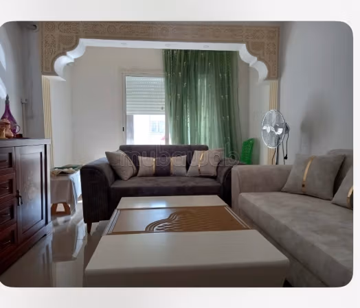 Casa in vendita a El Ouardia. 5 camere confortevoli. Arredata