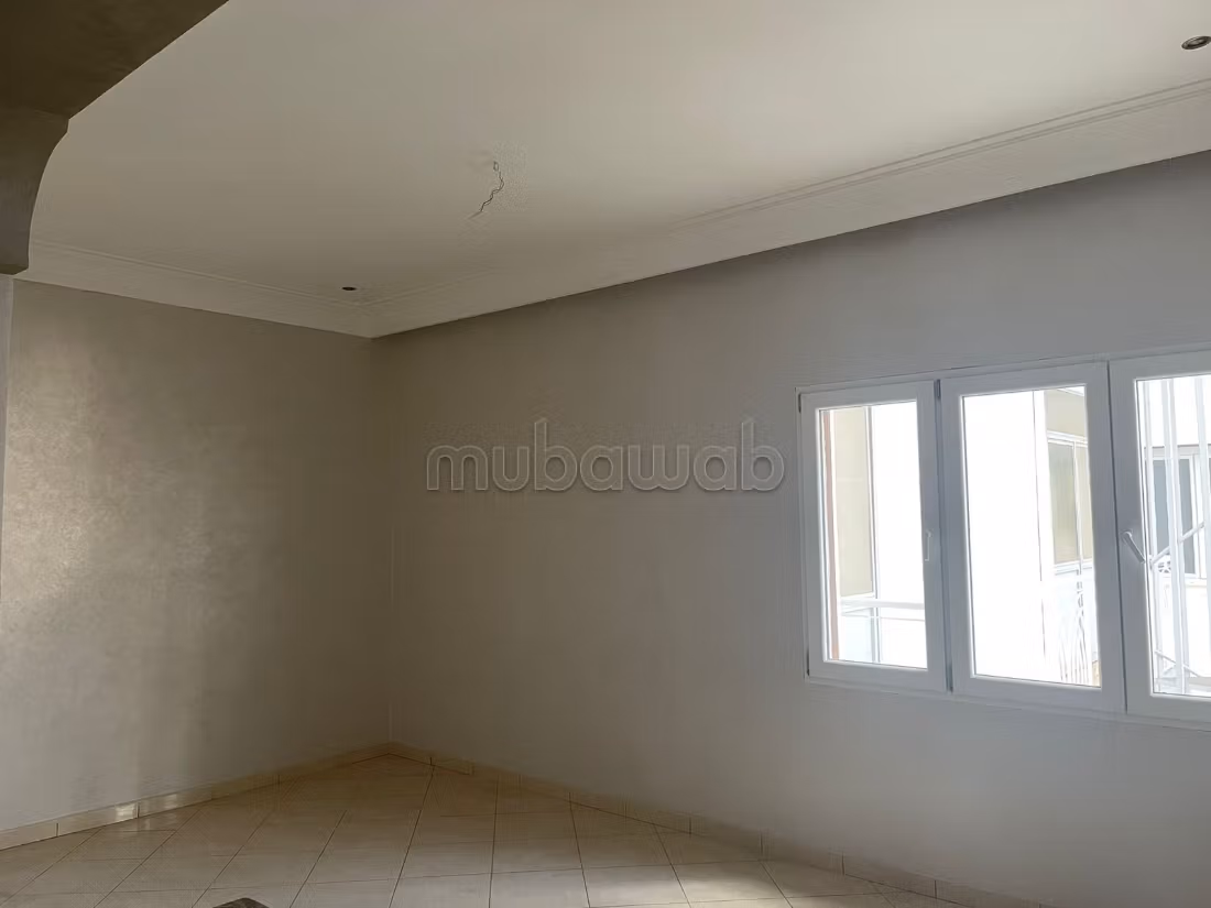 Apartamento en venta en Hamria. 3 habitaciones. Con ascensor