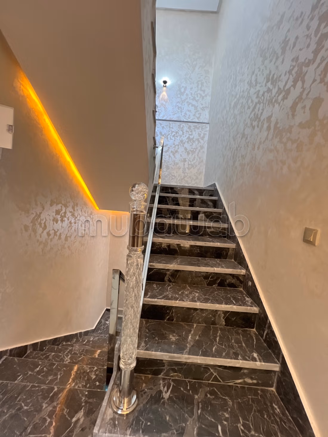 Casa de alto standing en venta en alianza mehdia