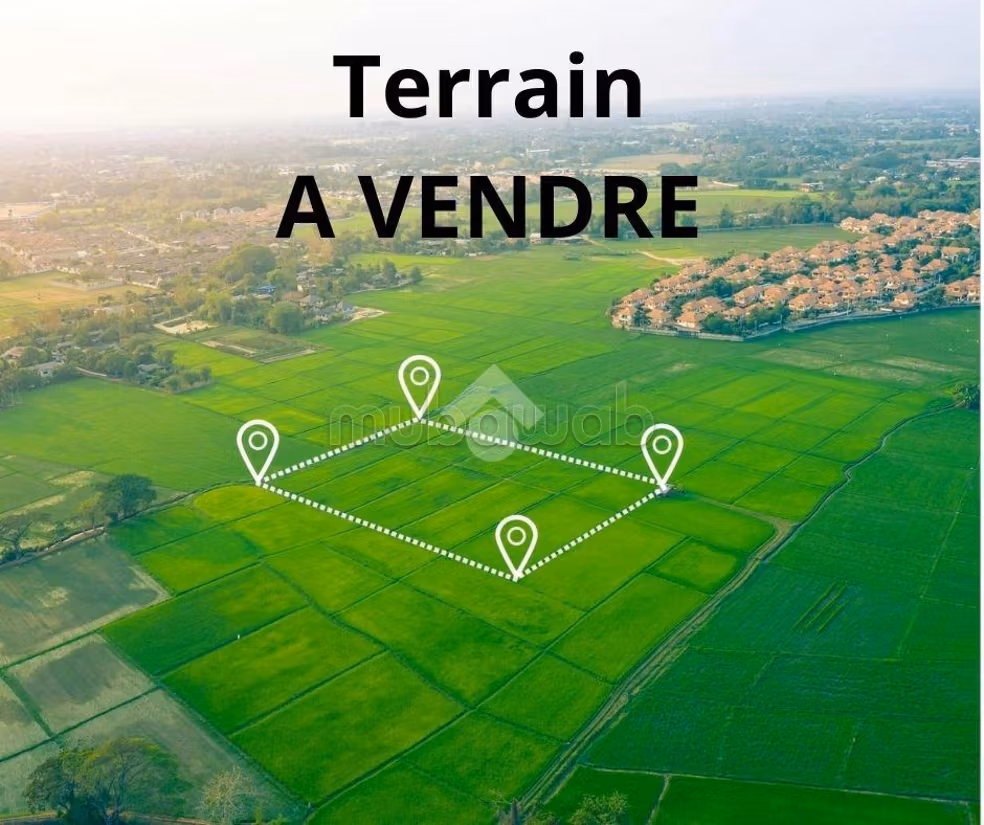 Terrain habitation ind. En vente