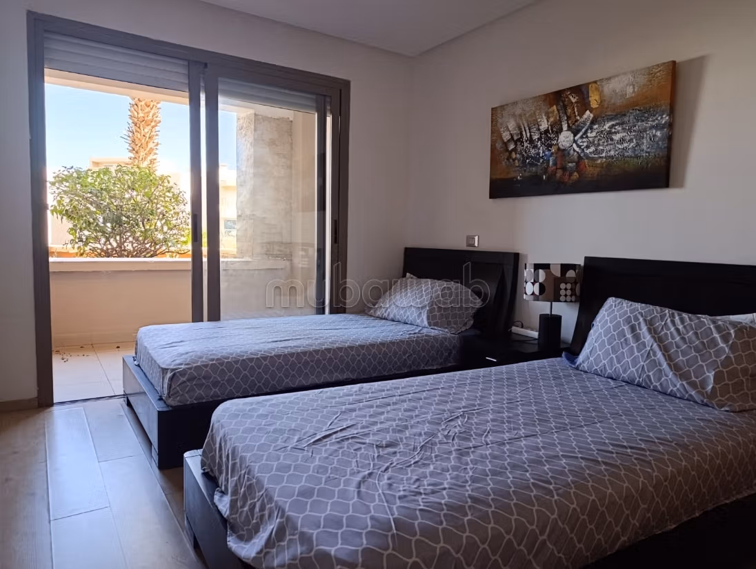 Beautiful apartment at Nations Beach