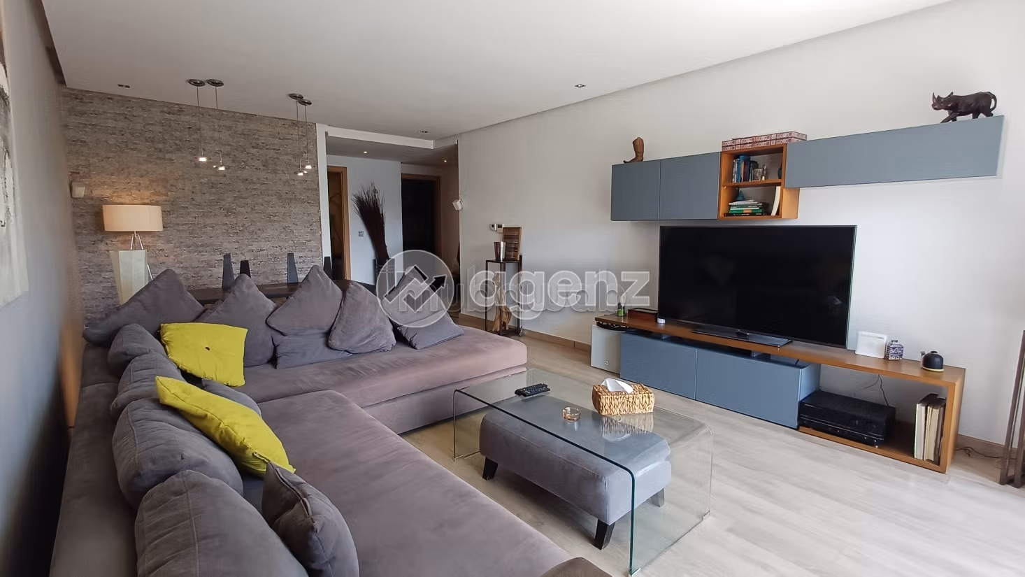 Appartamento in affitto 111 m², 2 camere da letto Città Verde Bouskoura