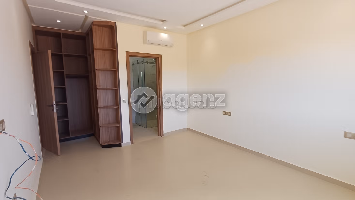 Villa for sale 443 m², 4 bedrooms in Les Portes de Marrakech 2 Marrakech