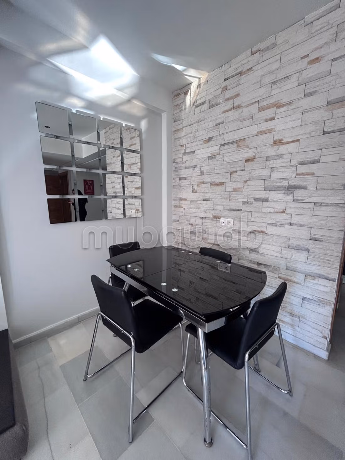 Studio meublé moderne à louer à maarif ct macdo — 6